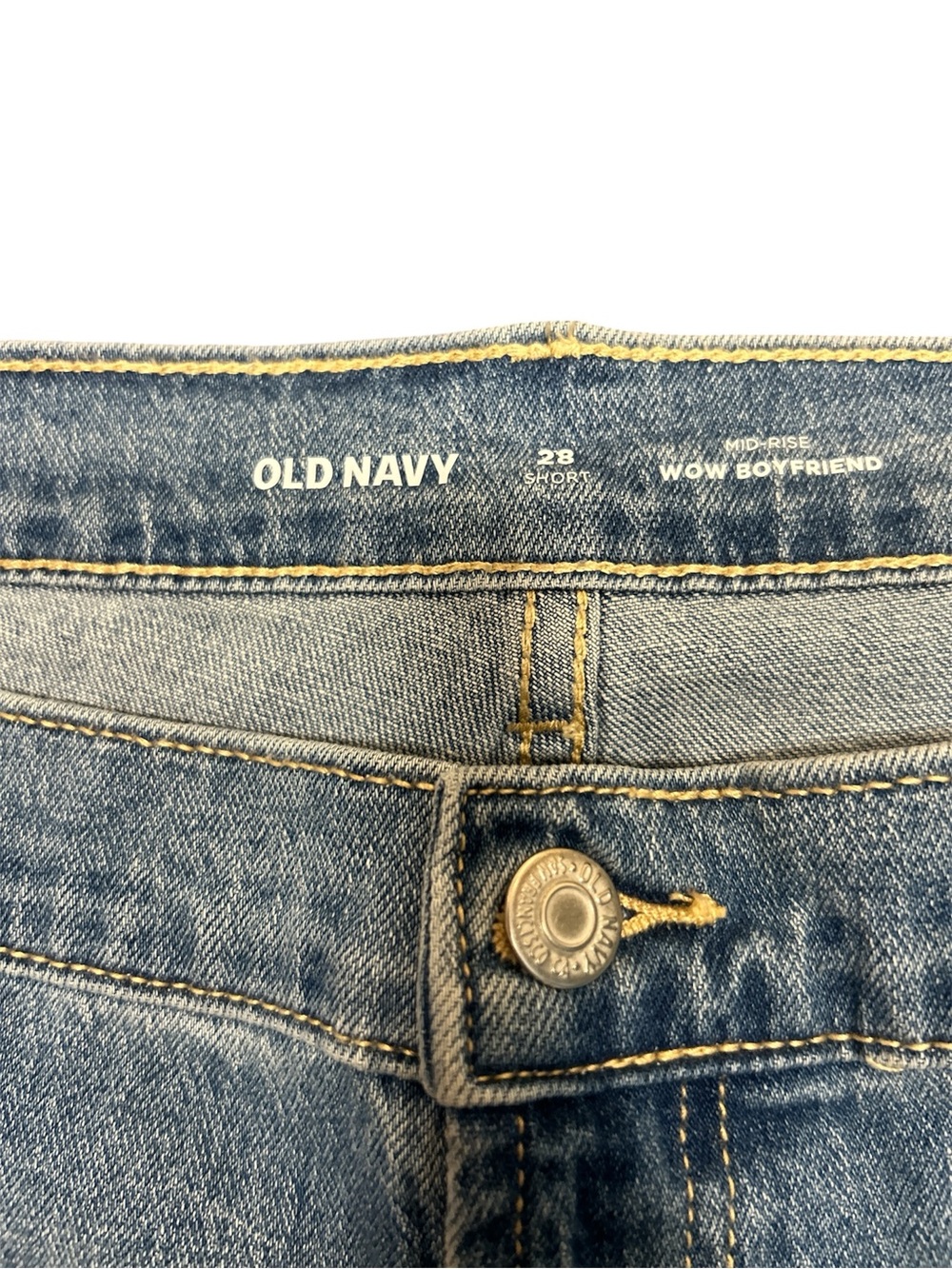 Old Navy Wow Boyfriend Jeans - Picture 2 of 3
